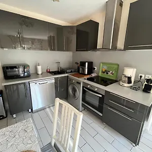 Rez De Du Pébrier Fréjus