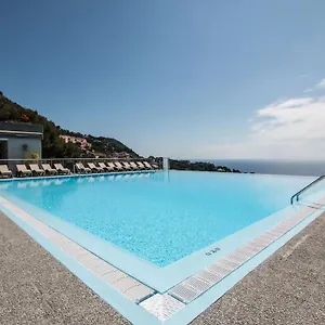 Appt 5 Personnes Vue Piscine Costa Plana Cap D'ail Monaco Cap-d'Ail